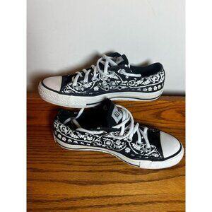 Converse All Star Size Women's Size 7 Black 7B0804S48 Floral sneaker shoe